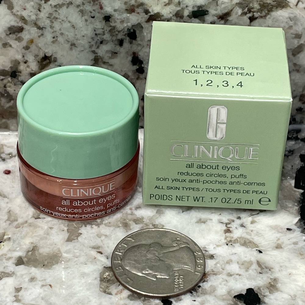 🍄6/$26 Clinique all about eyes purse size NWT